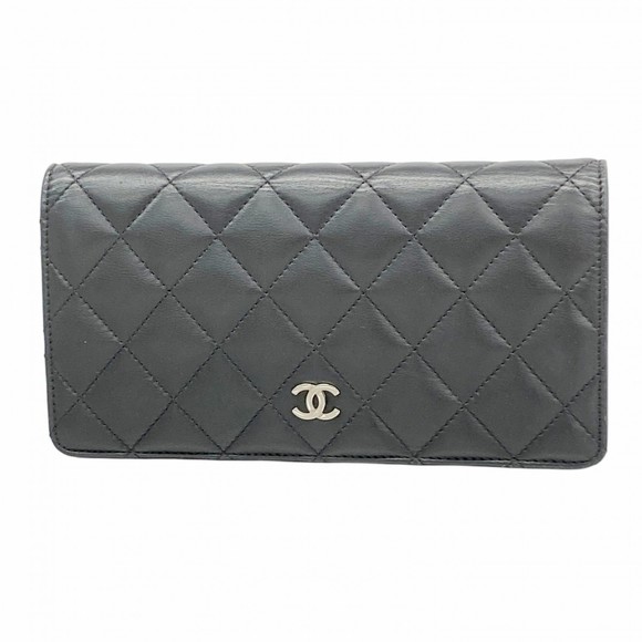 CHANEL Black Lambskin Leather Wallet - Picture 1 of 10